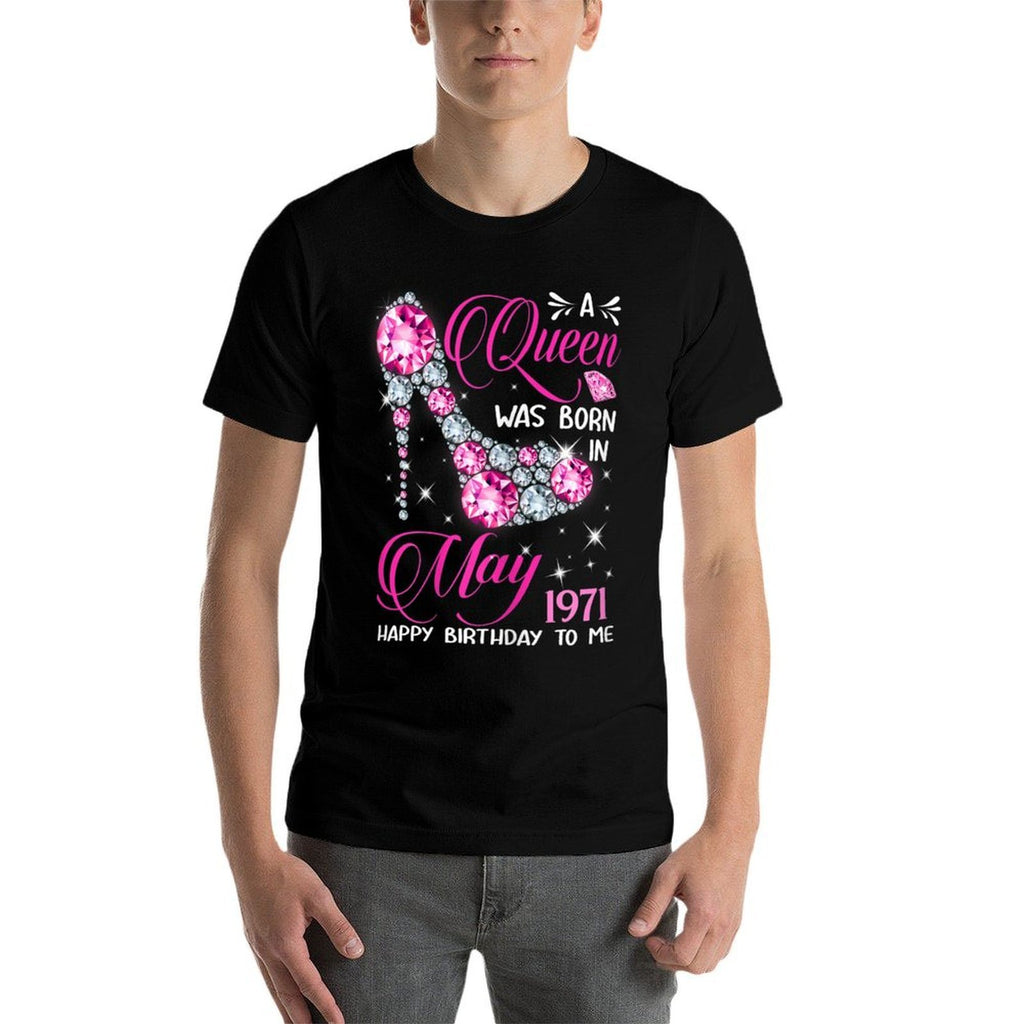 Queens Are Born in May 1971 Queens 50th Birthday For Girl  Heathered Texture T-Shirt