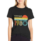 1980 40th Birthday Gift Vintage Retro Men Women 40 Years Old  Lightweight T-Shirt