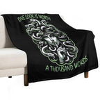 Medusa Greek Mythology Ancient Goddess Snake Women Quick-dry Throw Blanket