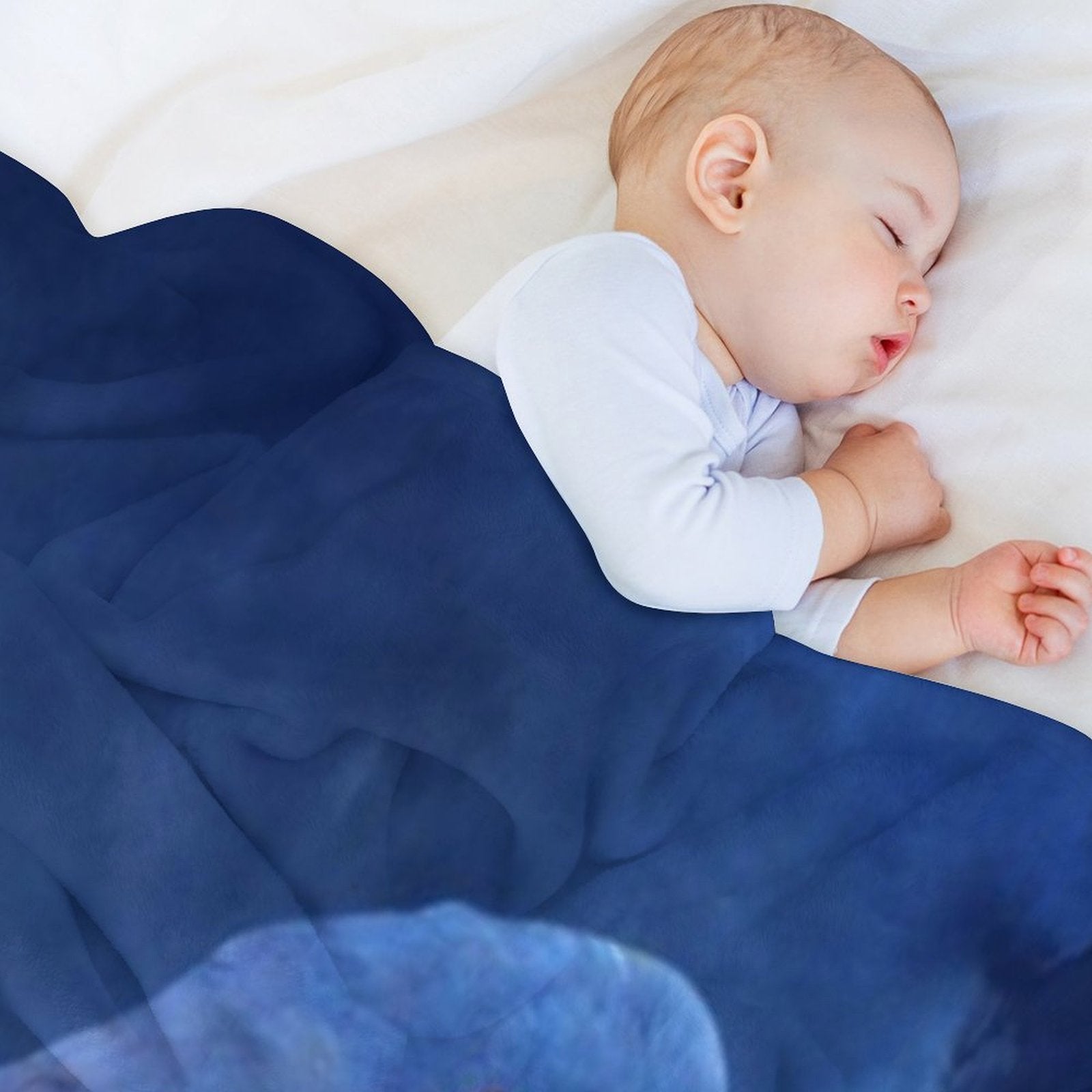 Hyacinth Macaw Compact Throw Blanket