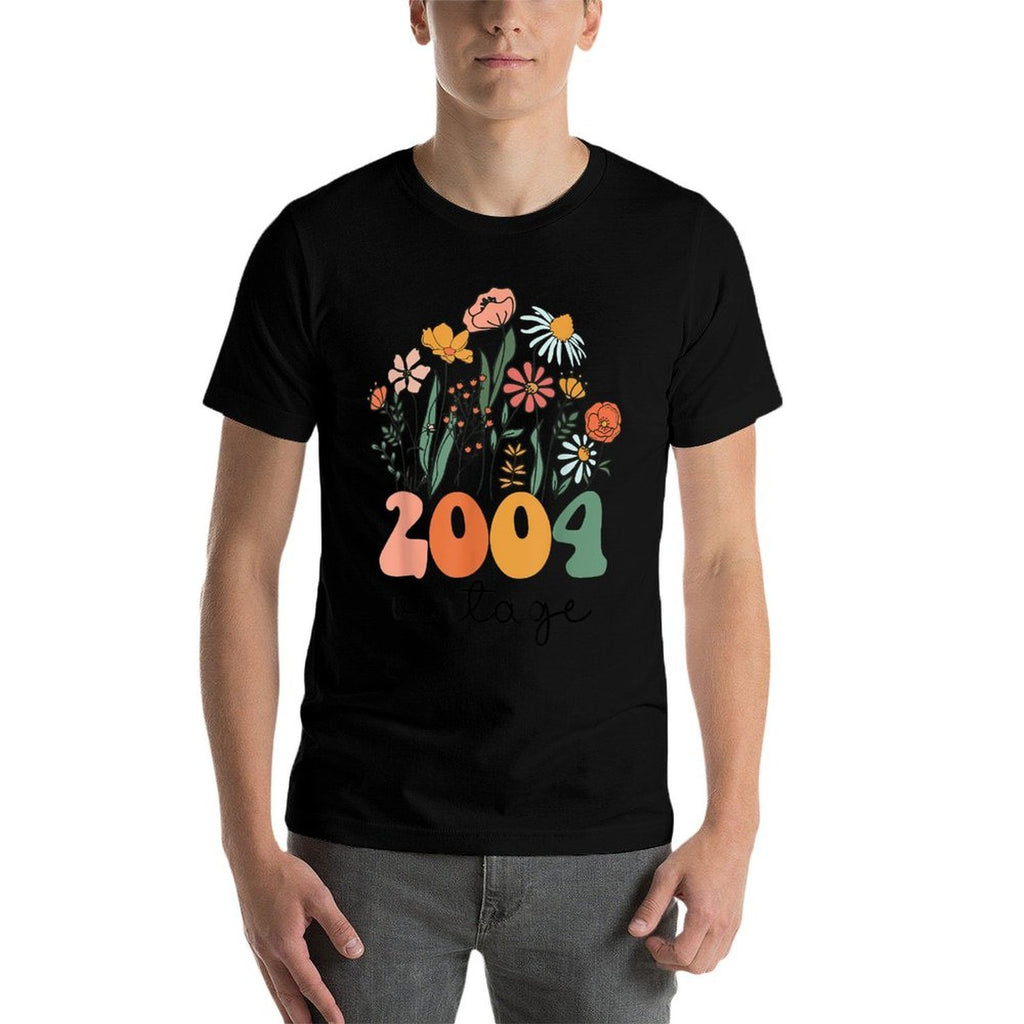 21 Years Old Vintage 2004 21st Women Birthday Wildflower  Tagless Design T-Shirt