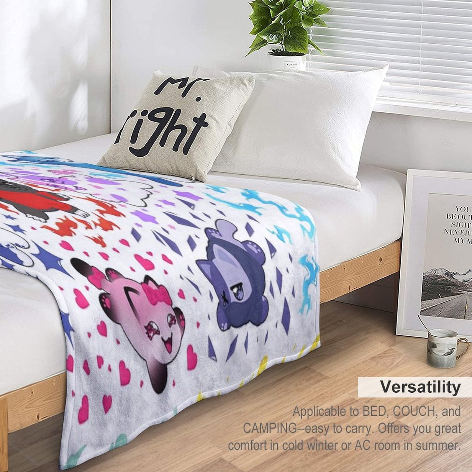 Aphmau And Friends Love Heart Meemeow Cat Pattern Comfort Throw Blanket