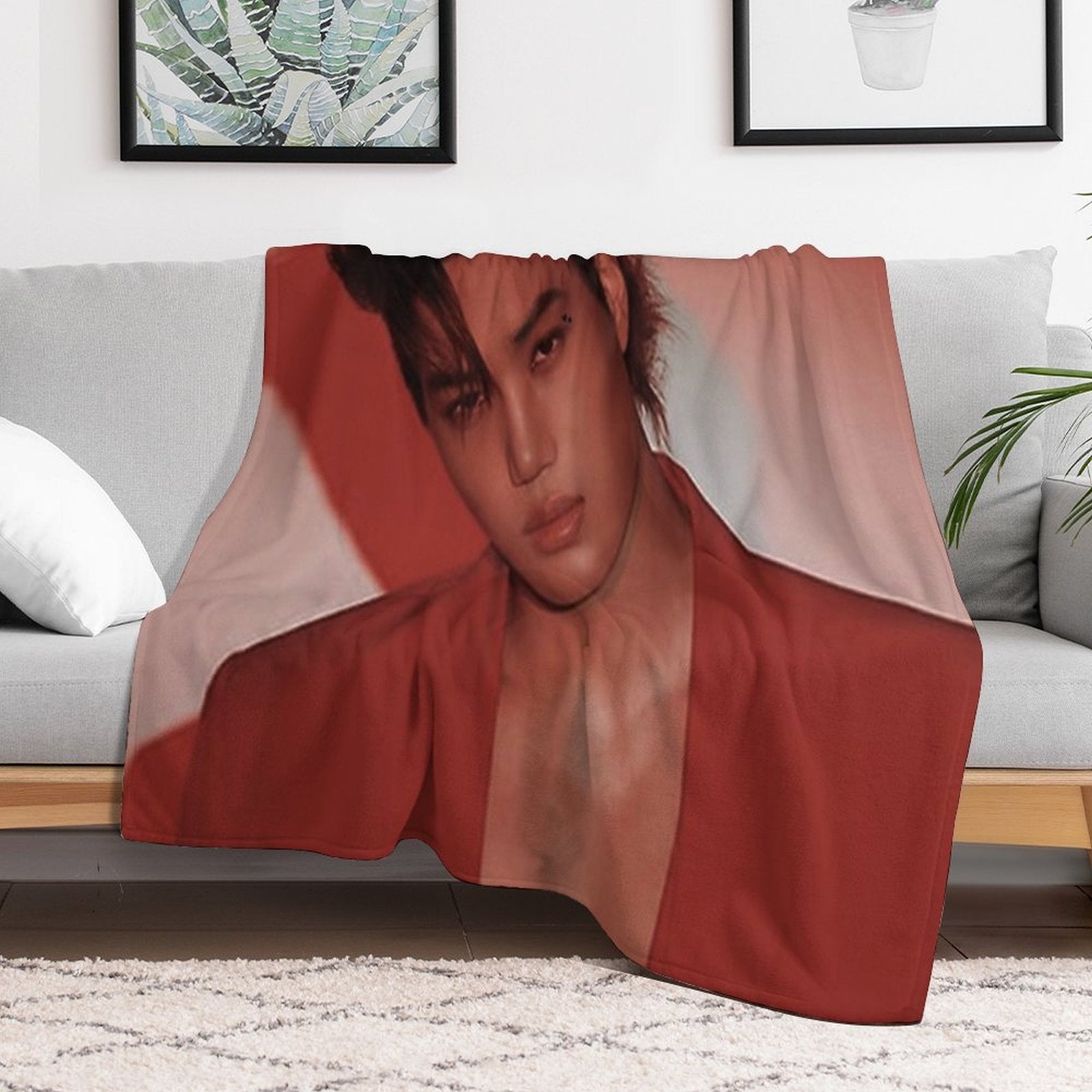Kai (love Shot) Wrinkle-free Throw Blanket