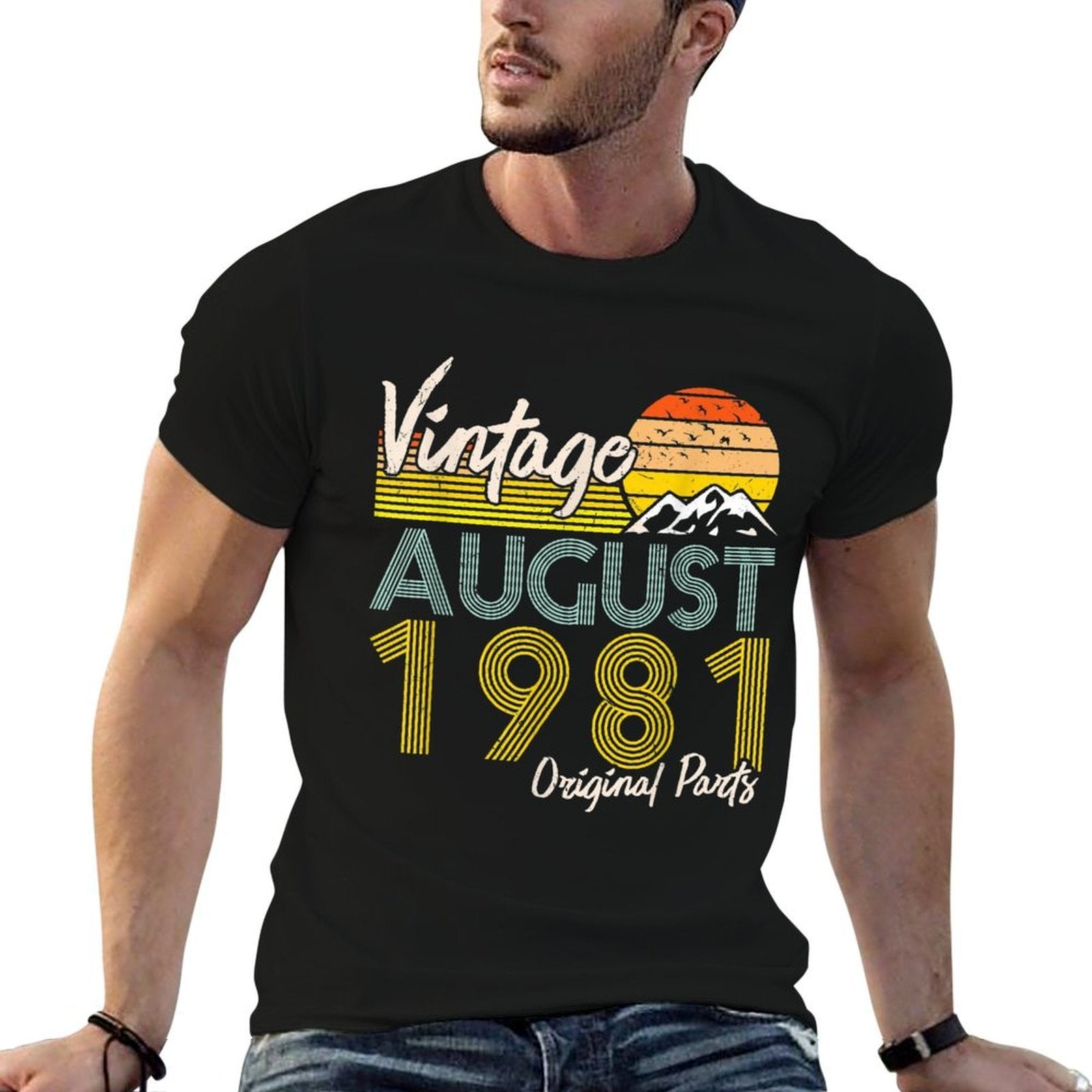 40Thbirthdaygifts Vintage Since August 1980 40Th Birthday  High-quality Stitching T-Shirt
