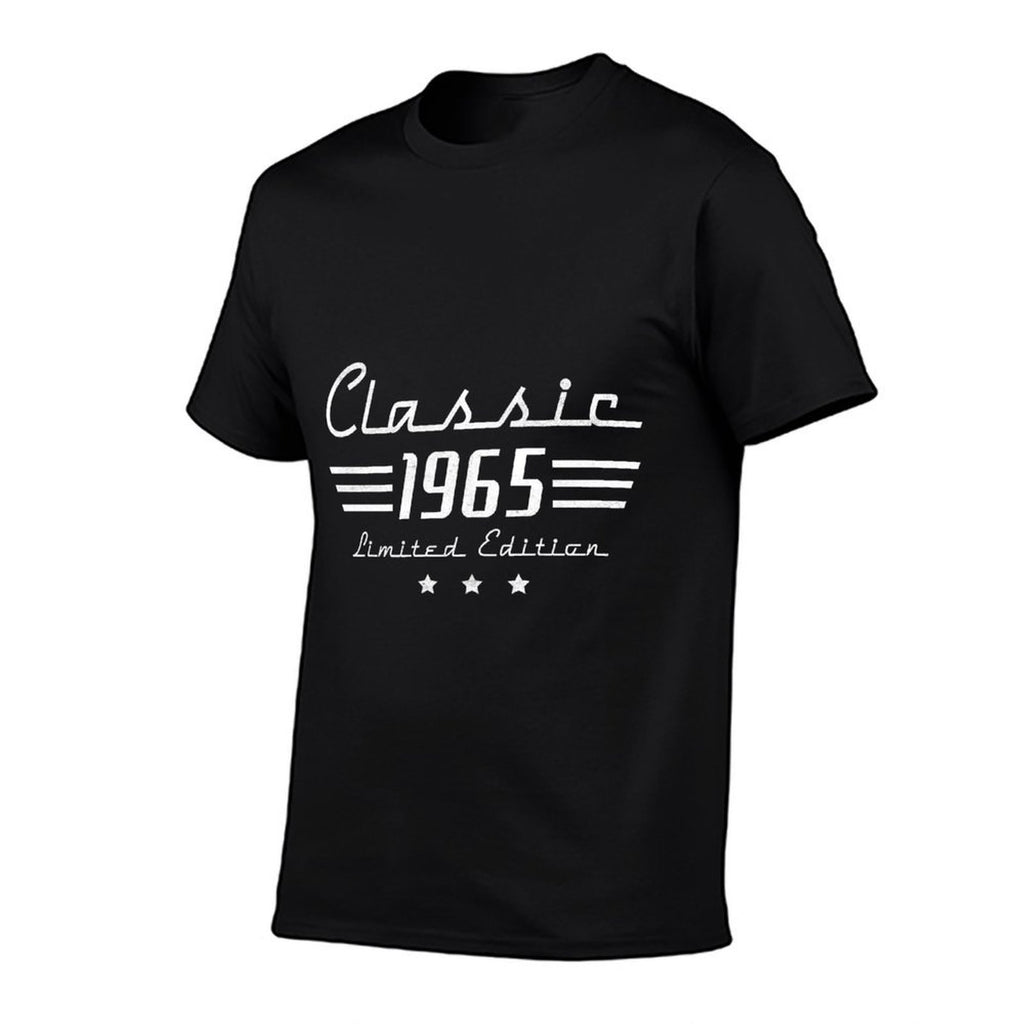 60 Year Old Gifts Men Vintage Classic Car 1965 60th Birthday  Trendy Pattern T-Shirt