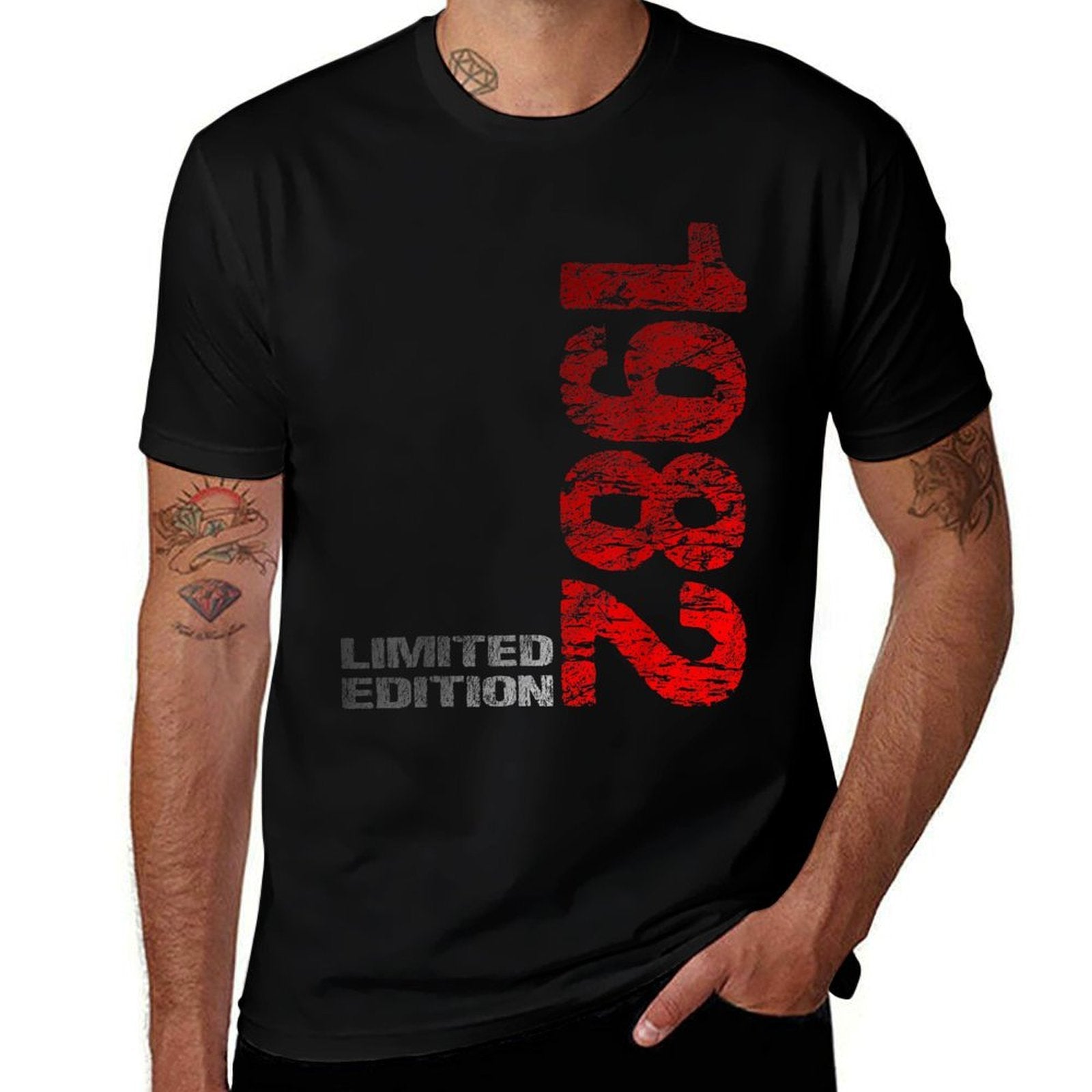 43. Birthday Man Woman 1982 Age 43 Limited Edition 1982 43th Birthday Born 1982  Slim-fit Cut T-Shirt