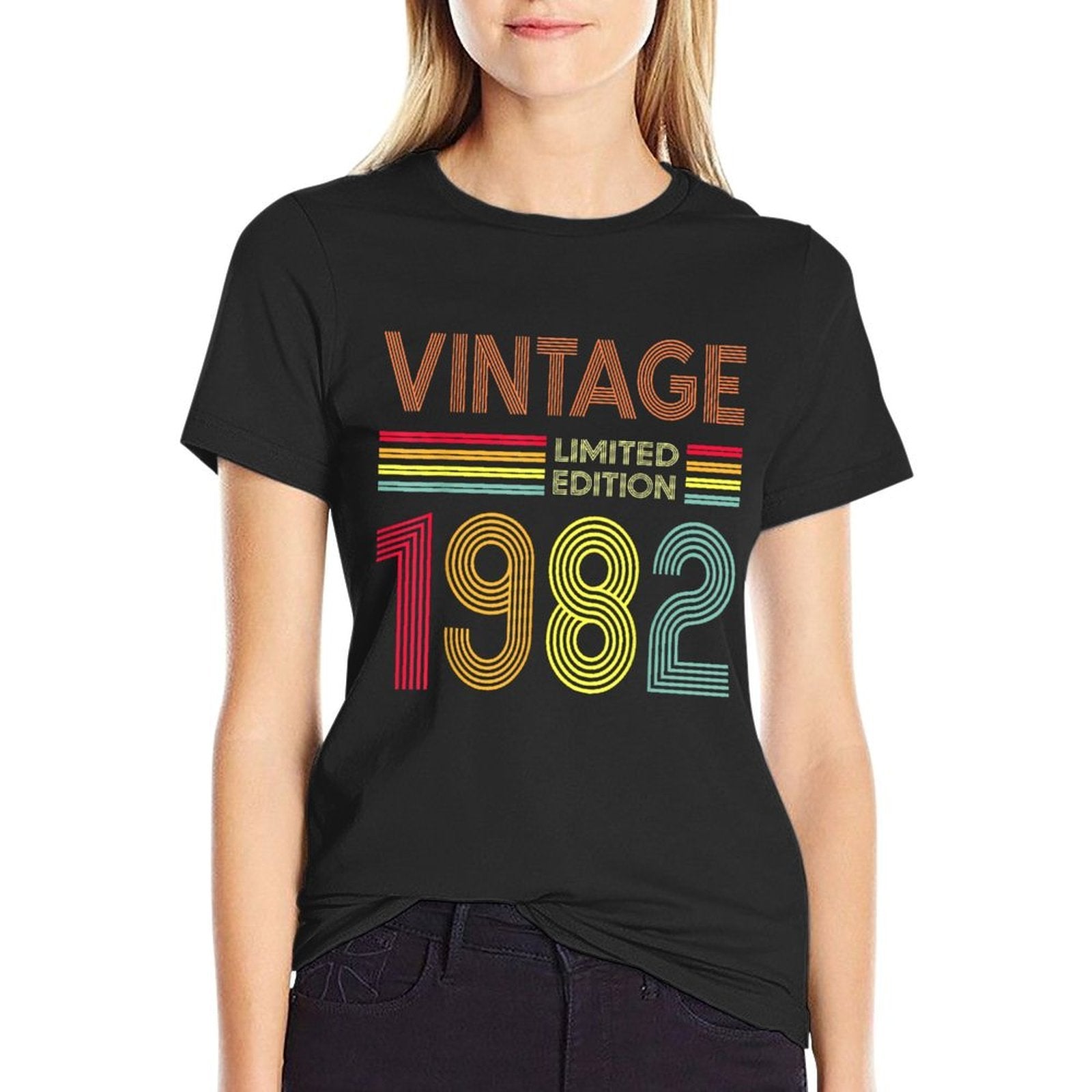 40 Year Old Gifts Vintage 1982 Limited Edition 40th Birthday  Oversized Silhouette T-Shirt