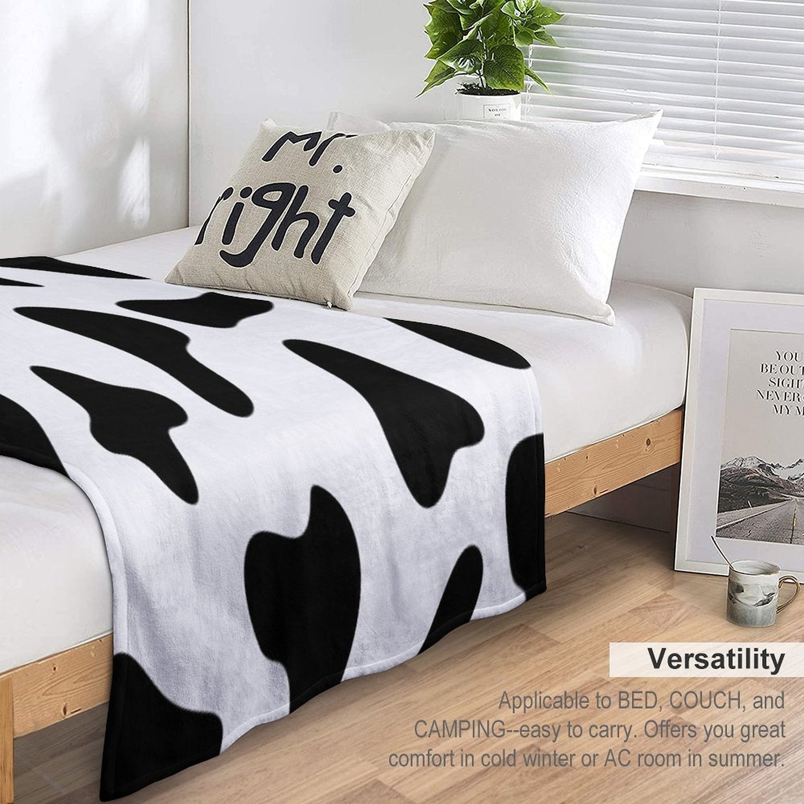 Black And White Compact Throw Blanket