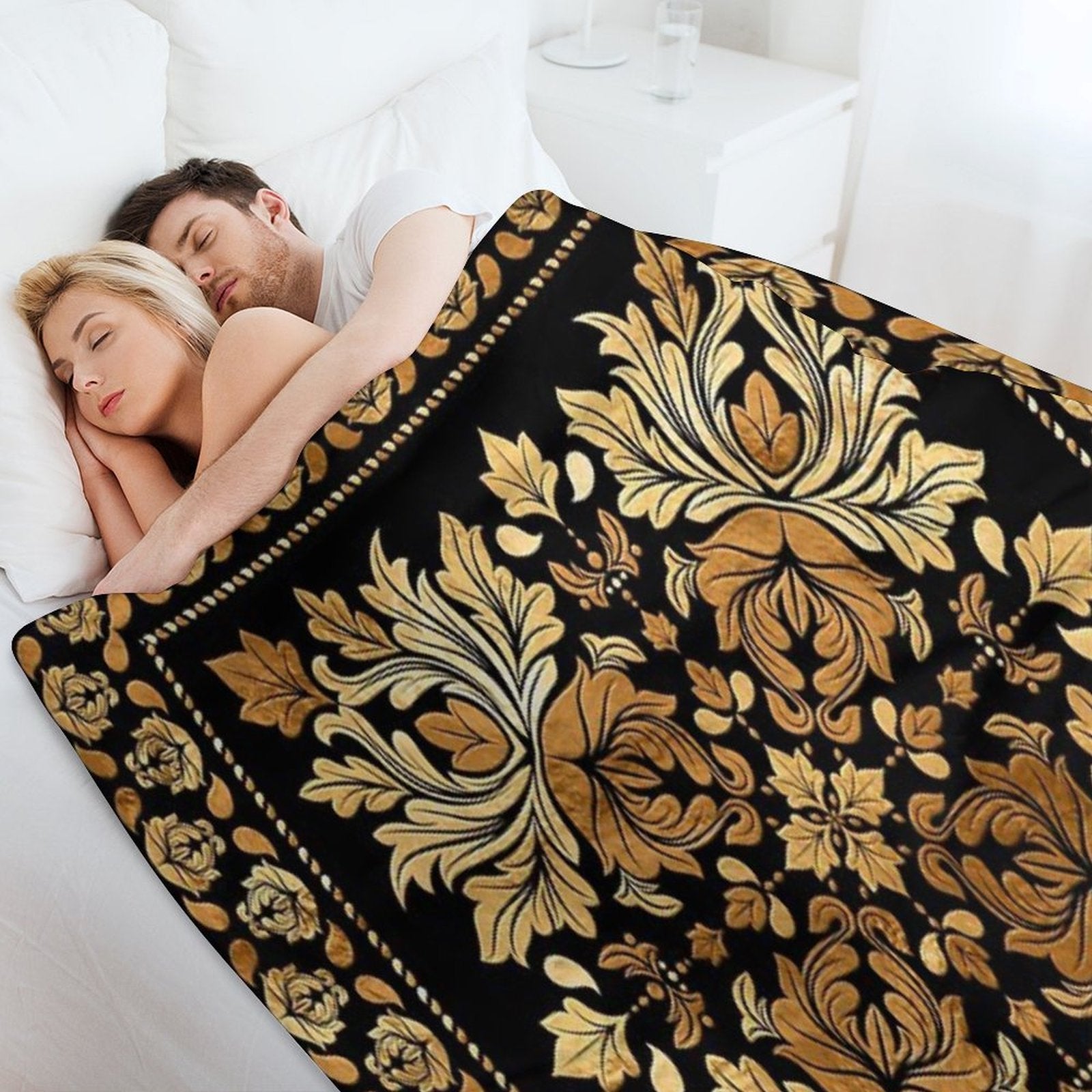 Oriental Vintage Damask Ornament - Black And Gold Comfort Throw Blanket