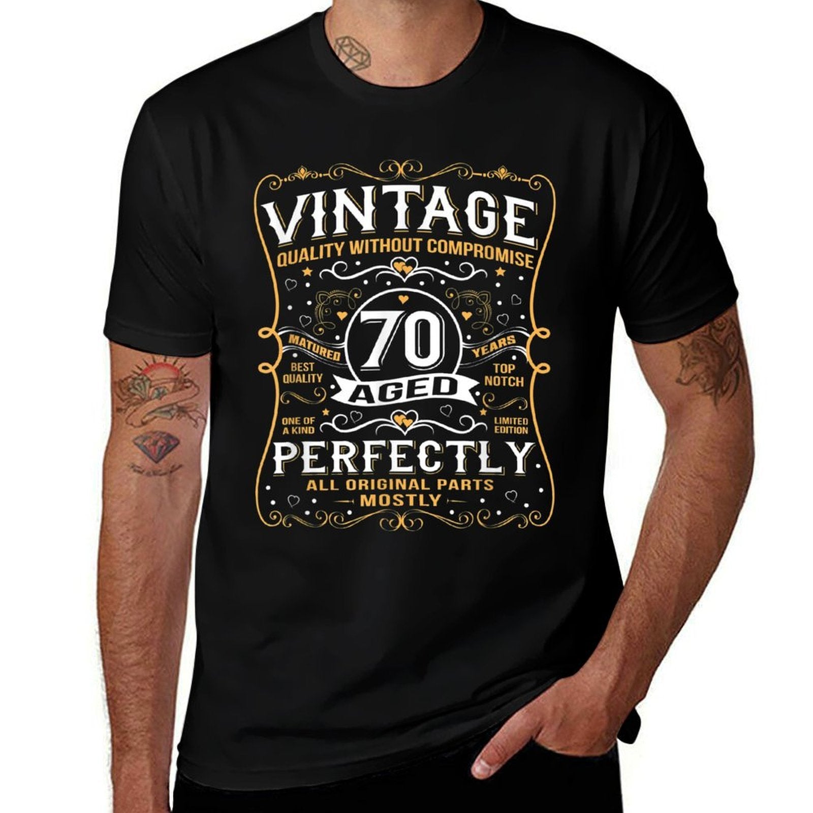 70 Year Old Gifts Vintage Born In 1952 Classic 70th Birthday  Fade-proof Color T-Shirt