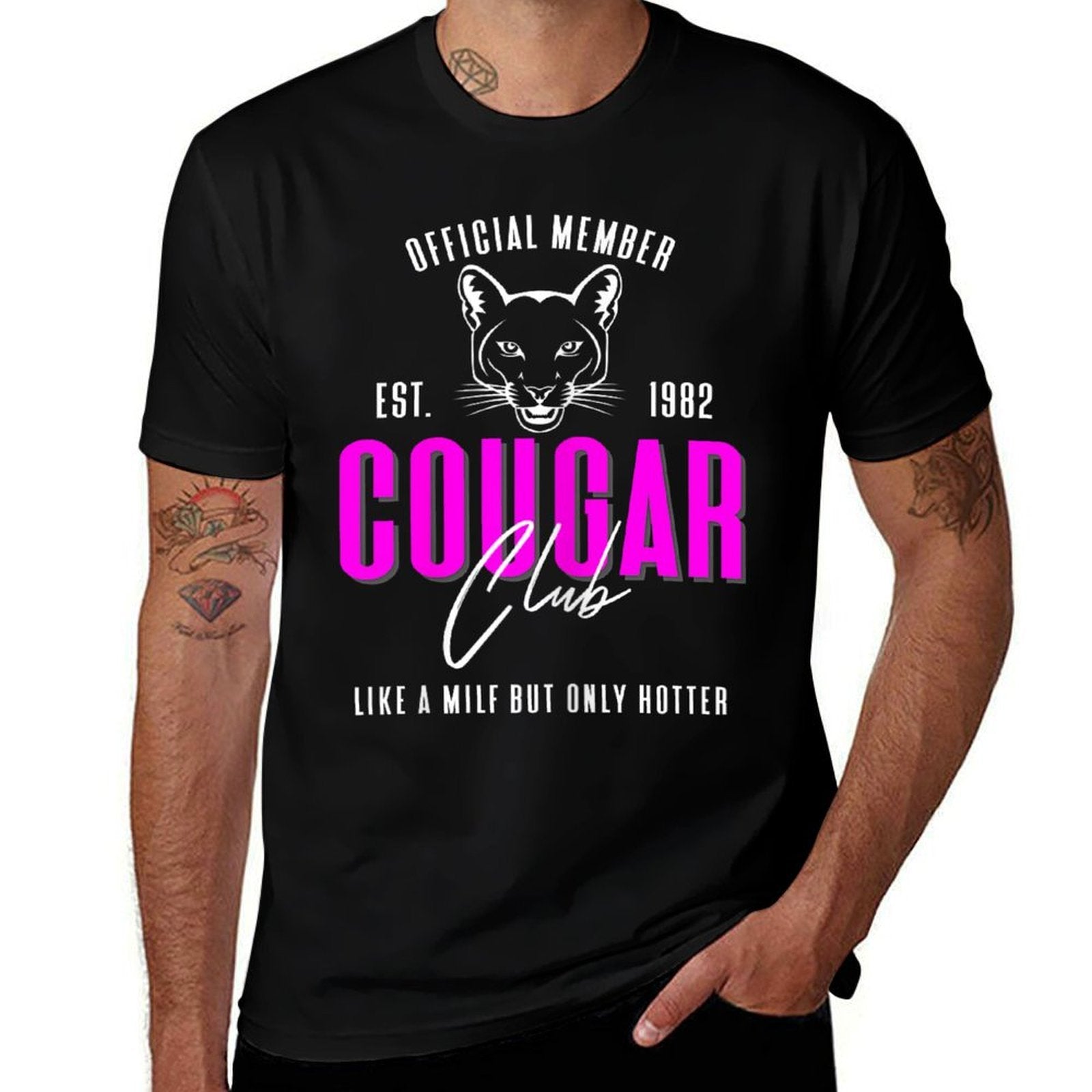 40th Birthday Est 1982 Cougar Club for Hot Mom's  Lightweight T-Shirt
